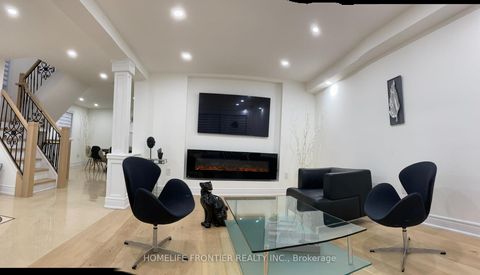 Photo 4 at 17 BERTRAM Street W, Greenbrook, Toronto