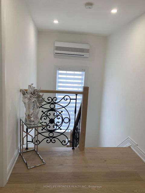 Photo 13 at 17 BERTRAM Street W, Greenbrook, Toronto