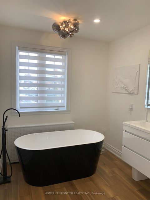 Photo 18 at 17 BERTRAM Street W, Greenbrook, Toronto