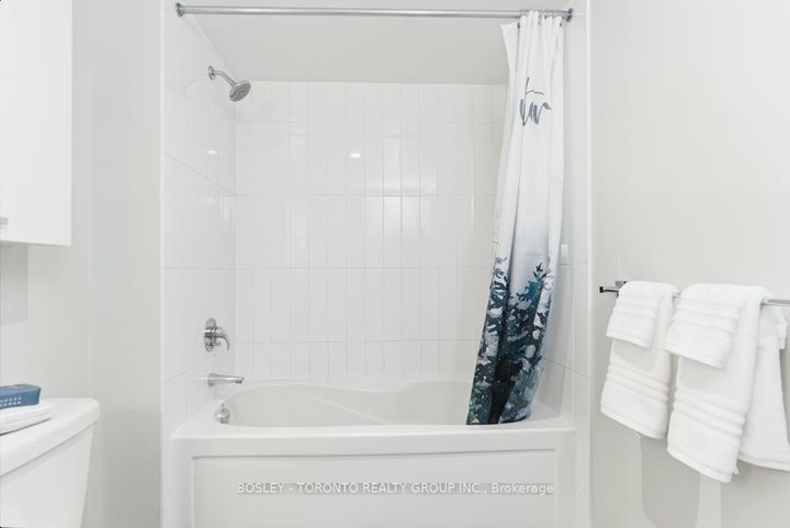 Photo 21 at 309B - 19 Singer Court, Bayview Village, Toronto