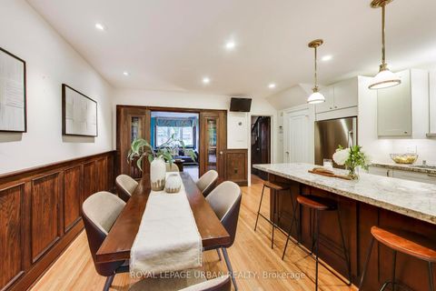 Photo 10 at 176 Davisville Avenue, Mount Pleasant West, Toronto