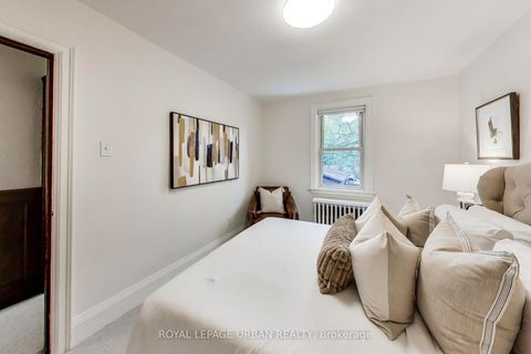Photo 20 at 176 Davisville Avenue, Mount Pleasant West, Toronto