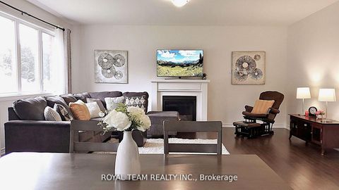 Photo 18 at 251 Danny Wheeler Boulevard, Keswick North, Georgina