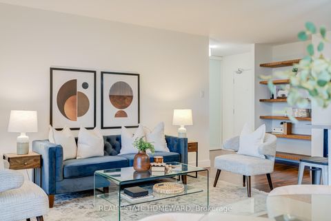 Photo 5 at 1610 - 100 Quebec Avenue, High Park North, Toronto