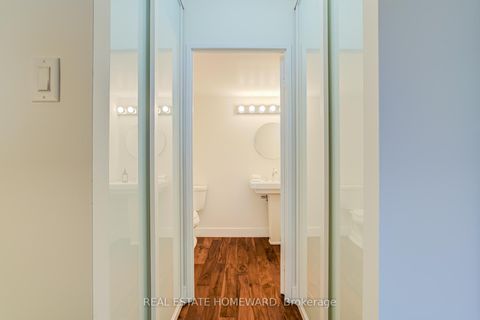 Photo 13 at 1610 - 100 Quebec Avenue, High Park North, Toronto