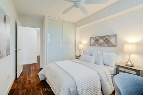 Photo 16 at 1610 - 100 Quebec Avenue, High Park North, Toronto
