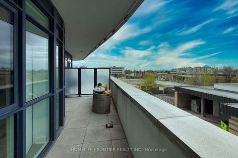Photo 24 at 222 - 99 The Donway W, Don Mills, Toronto
