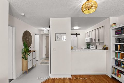 Photo 4 at 504 - 140 Dunlop Street E, City Centre, Barrie