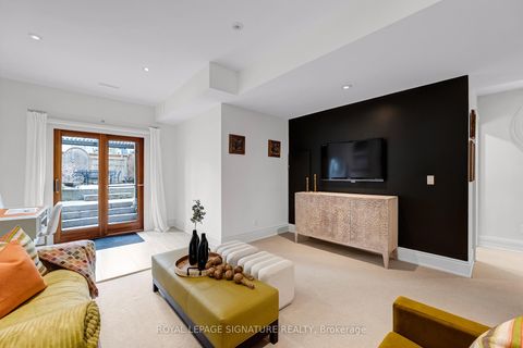 Photo 27 at 46 Esgore Drive, Nortown, Toronto