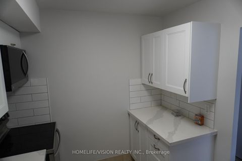 Photo 1 at 217 - 3765 Sheppard Avenue E, Sullivan, Toronto