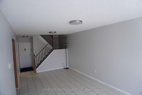 Photo 3 at 217 - 3765 Sheppard Avenue E, Sullivan, Toronto