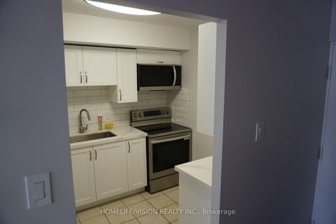 Photo 13 at 217 - 3765 Sheppard Avenue E, Sullivan, Toronto