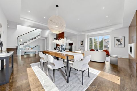 Photo 3 at 220 Roe Avenue, Nortown, Toronto