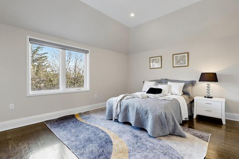 Photo 21 at 220 Roe Avenue, Nortown, Toronto