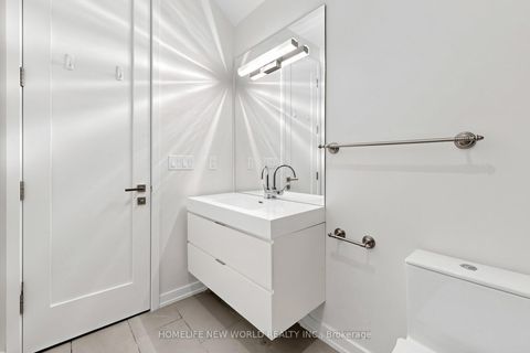 Photo 32 at 220 Roe Avenue, Nortown, Toronto