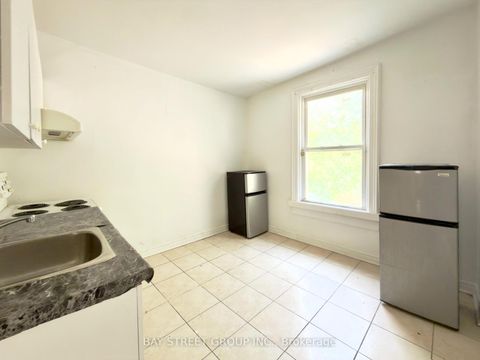 Photo 7 at 182 Boulton Avenue, South Riverdale, Toronto