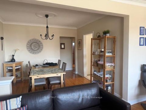 Photo 7 at 757 Lawrence Avenue W, Glen Park, Toronto