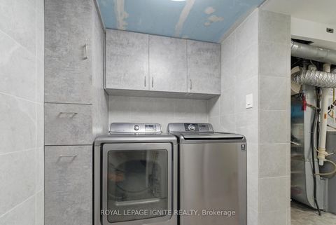 Photo 39 at 10 Cayuga Avenue, Smythe, Toronto