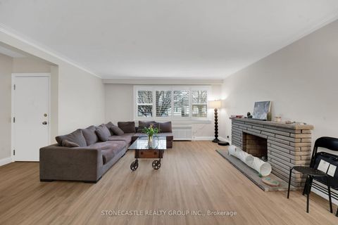 Photo 5 at 55 Thirty Eighth Street, Long Branch, Toronto