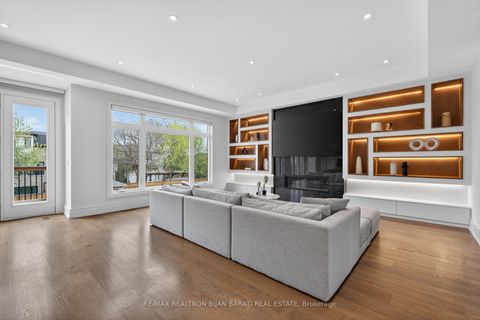 Photo 10 at 23 Terrace Avenue, Willowdale West, Toronto