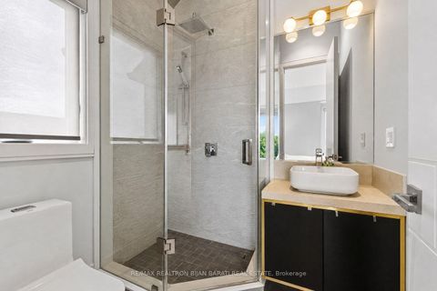 Photo 34 at 23 Terrace Avenue, Willowdale West, Toronto