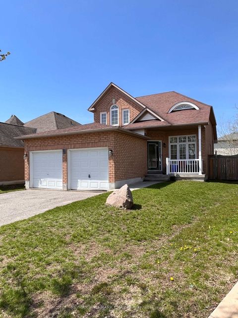 Photo 1 at 171 Wessenger Drive, Holly, Barrie