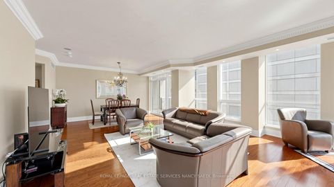 Photo 12 at 802 - 10 Bellair Street, Annex, Toronto