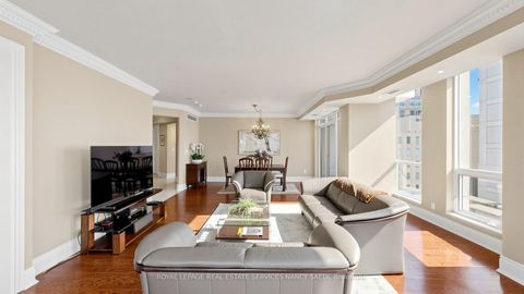Photo 13 at 802 - 10 Bellair Street, Annex, Toronto