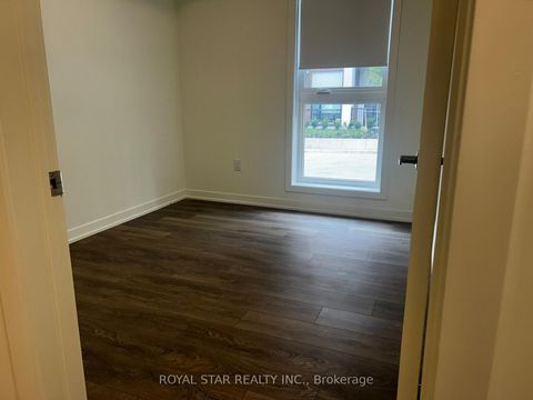 Photo 17 at Q101 - 155 Canon Jackson Drive, Amesbury, Toronto
