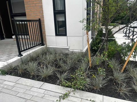 Photo 24 at Q101 - 155 Canon Jackson Drive, Amesbury, Toronto