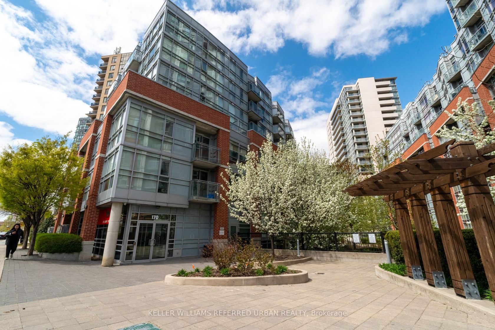 802 - 170 Sudbury Street, Little Portugal, Toronto 