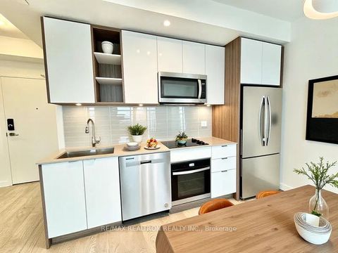 Photo 7 at 1427 - 543 Richmond Street W, Waterfront Communities C1, Toronto