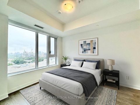 Photo 10 at 1427 - 543 Richmond Street W, Waterfront Communities C1, Toronto