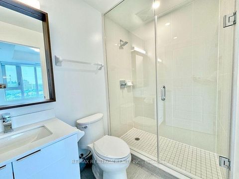 Photo 11 at 1427 - 543 Richmond Street W, Waterfront Communities C1, Toronto
