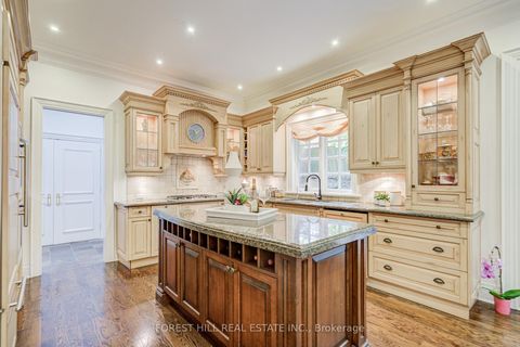 Photo 11 at 7 Legacy Court, Windfields, Toronto