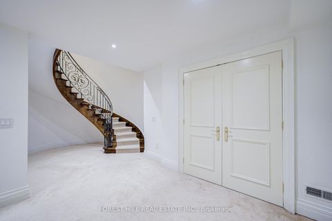 Photo 27 at 7 Legacy Court, Windfields, Toronto