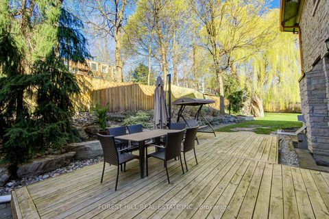 Photo 36 at 7 Legacy Court, Windfields, Toronto
