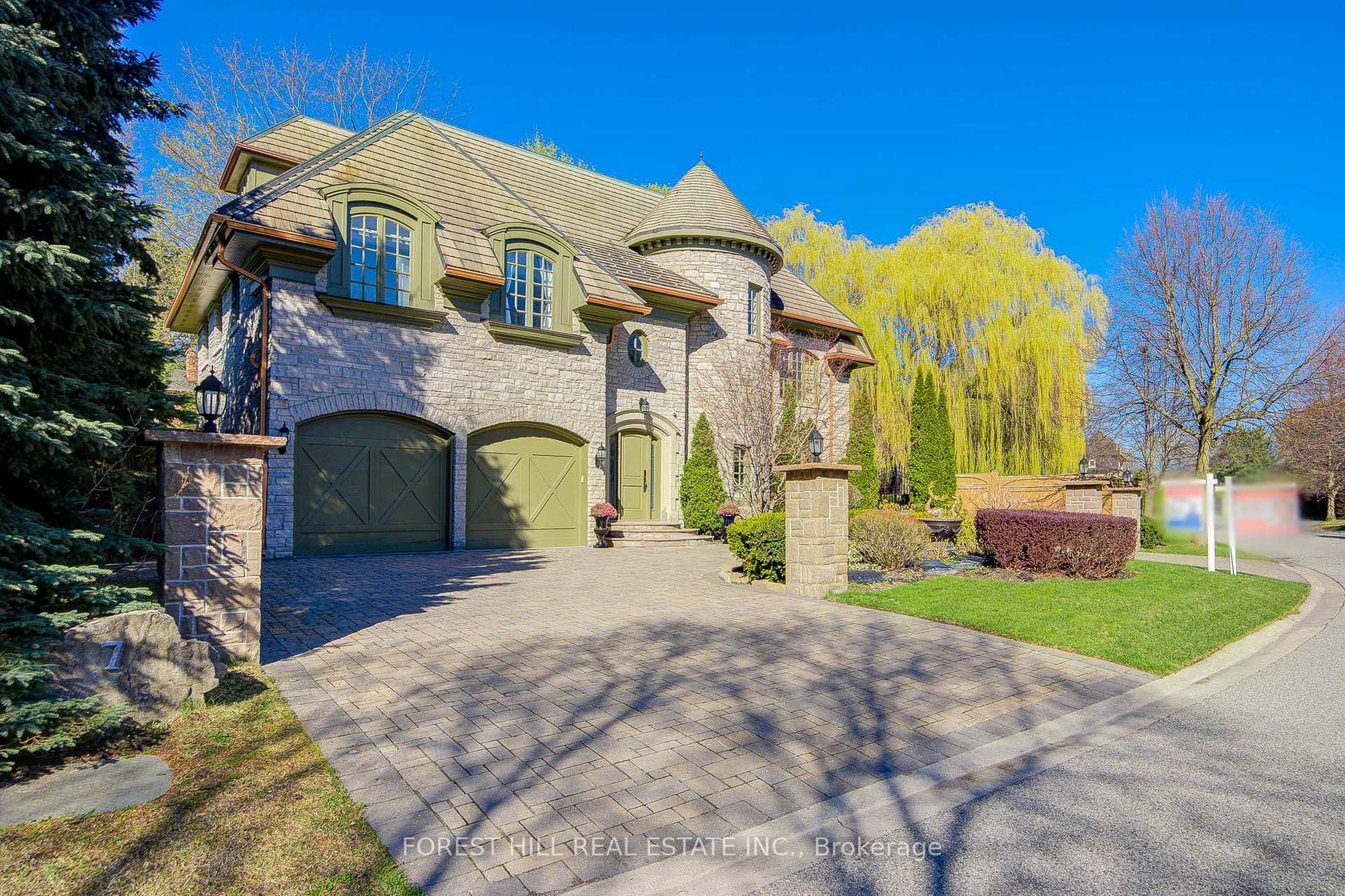 7 Legacy Court, Windfields, Toronto 