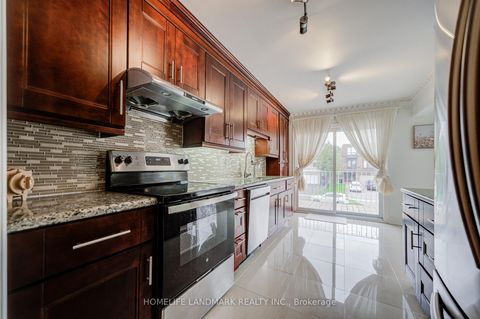 Photo 6 at 53 Chipwood Crescent, Pleasant View, Toronto