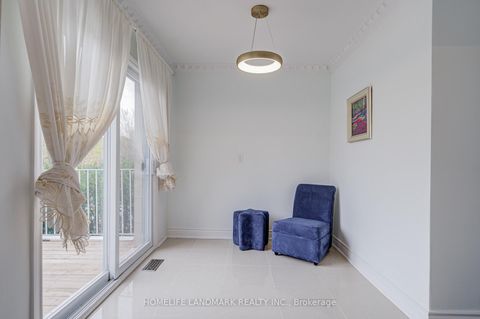 Photo 11 at 53 Chipwood Crescent, Pleasant View, Toronto