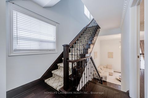 Photo 16 at 53 Chipwood Crescent, Pleasant View, Toronto