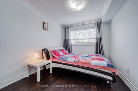 Photo 19 at 53 Chipwood Crescent, Pleasant View, Toronto