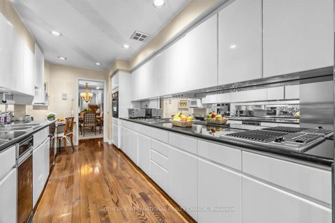 Photo 11 at 473 Spadina Road, Forest Hill South, Toronto