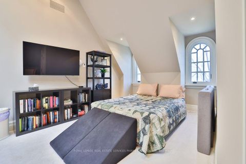 Photo 27 at 20 Cluny Drive, Moore Park, Toronto