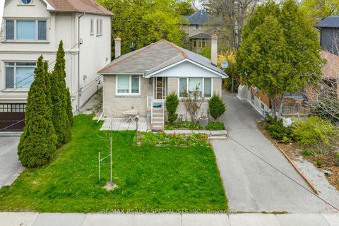 Photo 1 at 54 Marmion Avenue, Nortown, Toronto