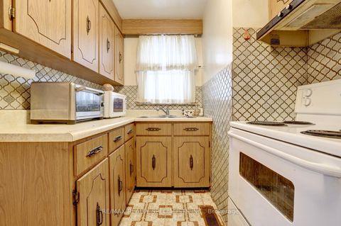 Photo 10 at 54 Marmion Avenue, Nortown, Toronto