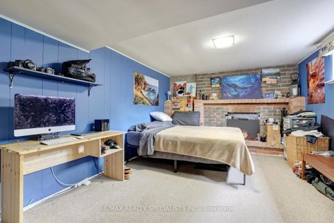 Photo 19 at 54 Marmion Avenue, Nortown, Toronto