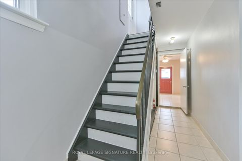 Photo 12 at 362 Silverthorn Avenue, Eglinton West, Toronto