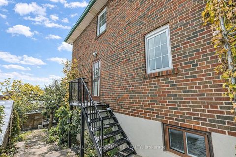 Photo 23 at 362 Silverthorn Avenue, Eglinton West, Toronto