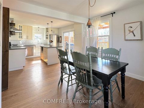Photo 7 at 70 Gunn Street, Wellington, Barrie